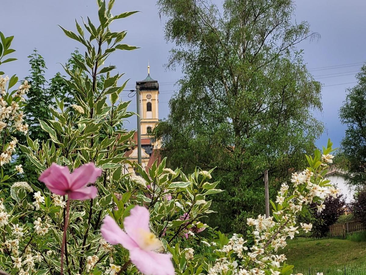 i24rooms - Gästezimmer, FeWo mit eigenem Garten Legau Exterior foto