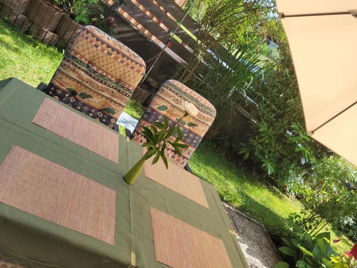 i24rooms - Gästezimmer, FeWo mit eigenem Garten Legau Exterior foto