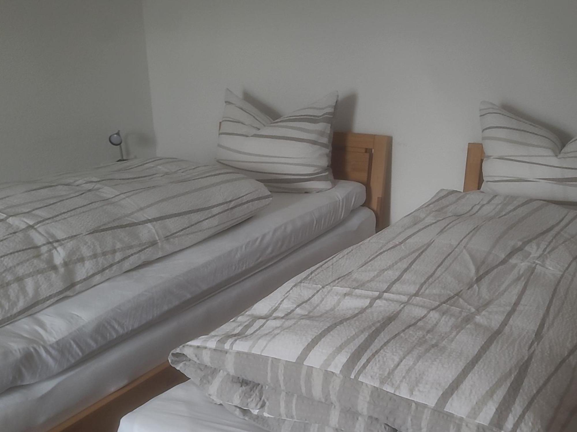 i24rooms - Gästezimmer, FeWo mit eigenem Garten Legau Exterior foto