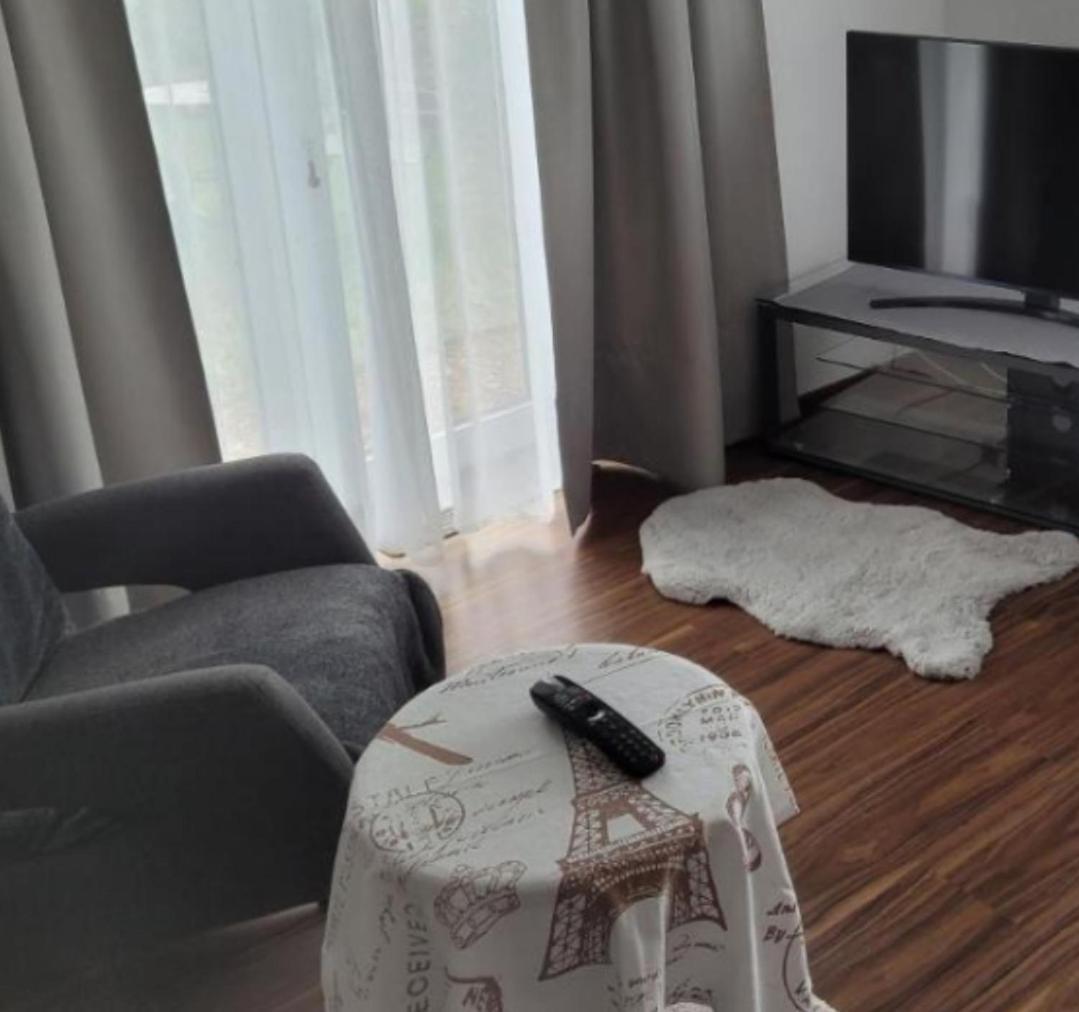 i24rooms - Gästezimmer, FeWo mit eigenem Garten Legau Exterior foto